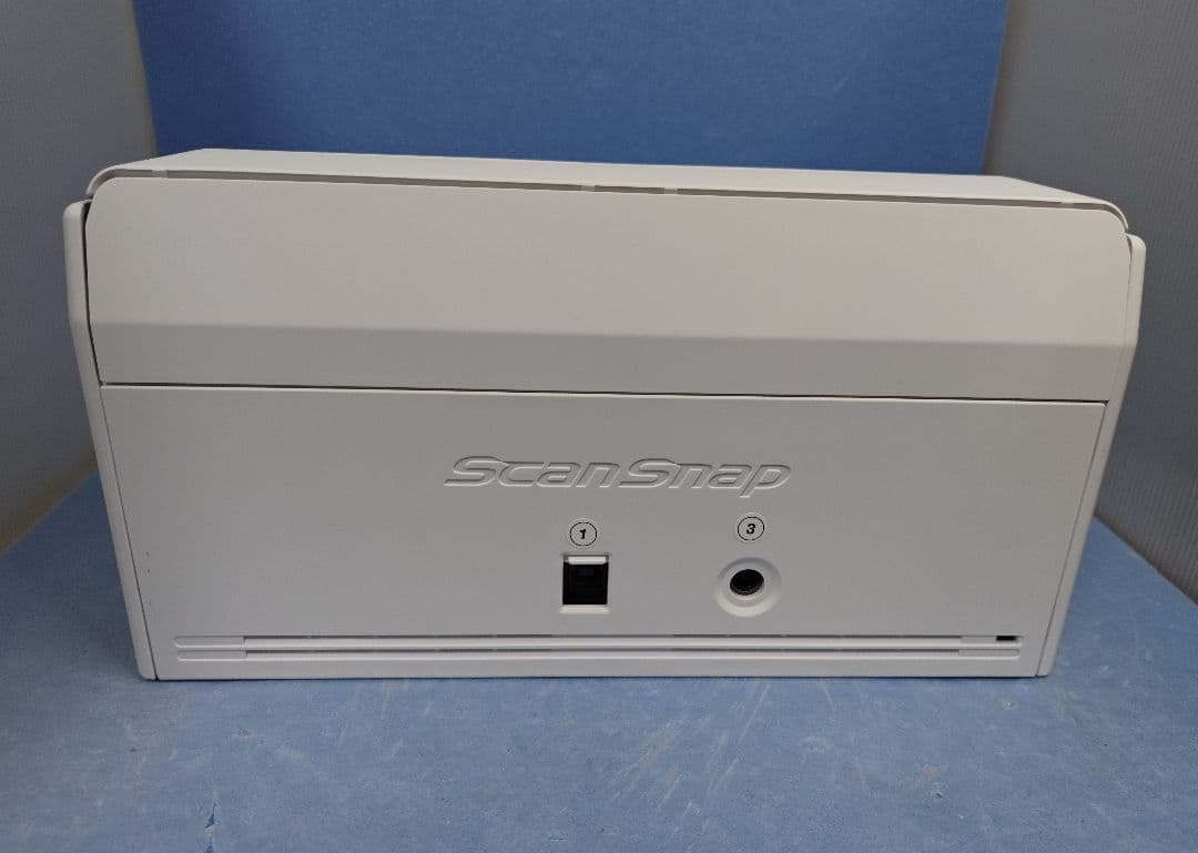 たまった書類を一気にスキャン 富士通 ScanSnap iX1500 ②（白）