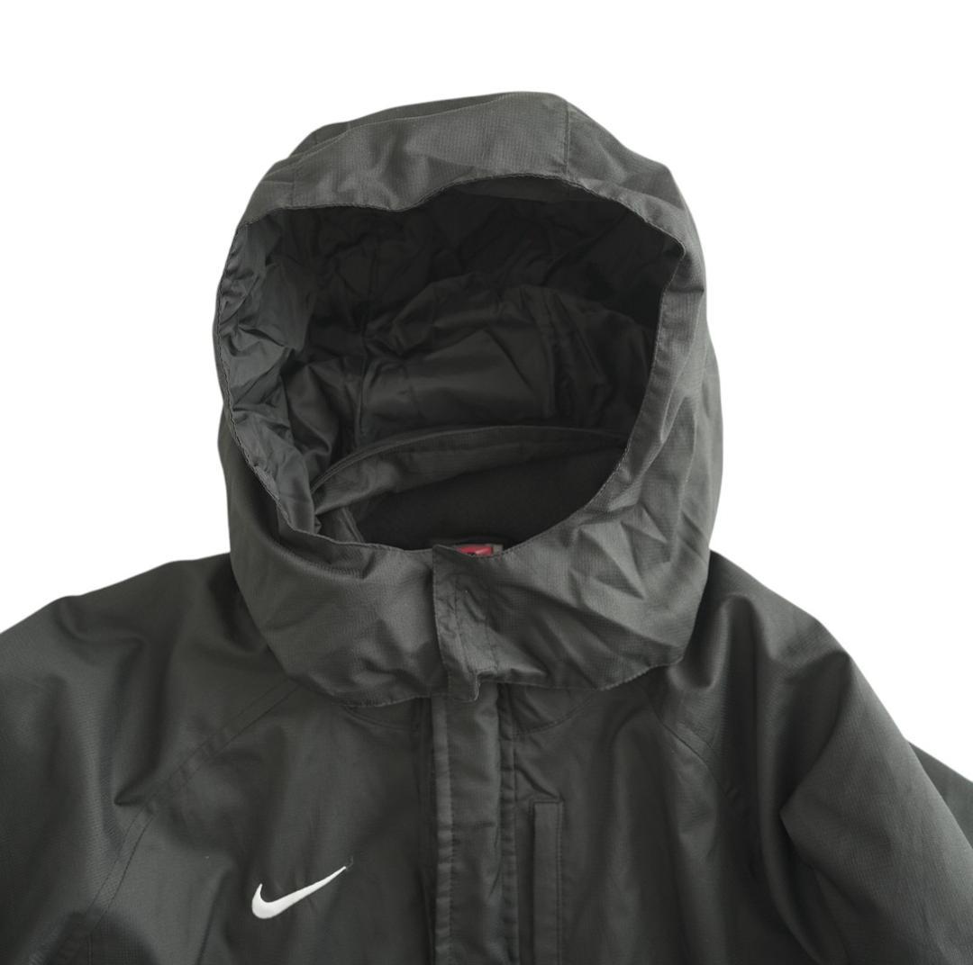 NIKE ランニングジャケットパーカー 中綿 ブラック XL - メルカリ