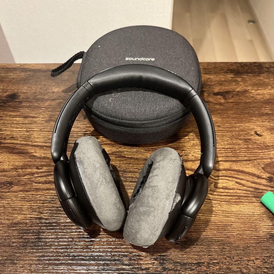 Anker Soundcore ワイヤレスヘッドホン ブラック 収納ケース付き Anker Soundcore ワイヤレスヘッドホン ブラック 収納ケース付き