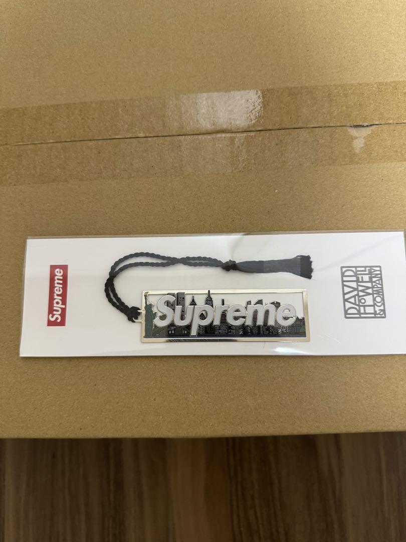 Supreme David Howell Co. l Bookmark