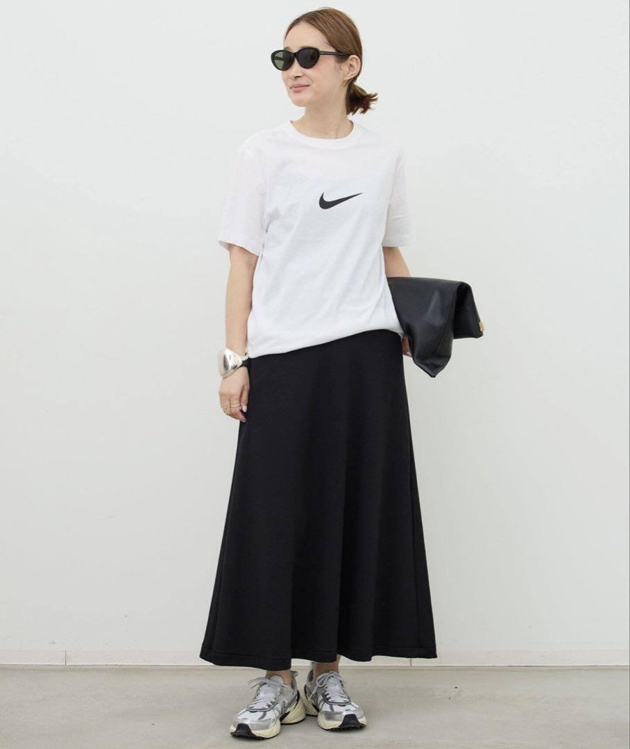新品未使用　NIKE ナイキ V2K RUN 25.5㎝