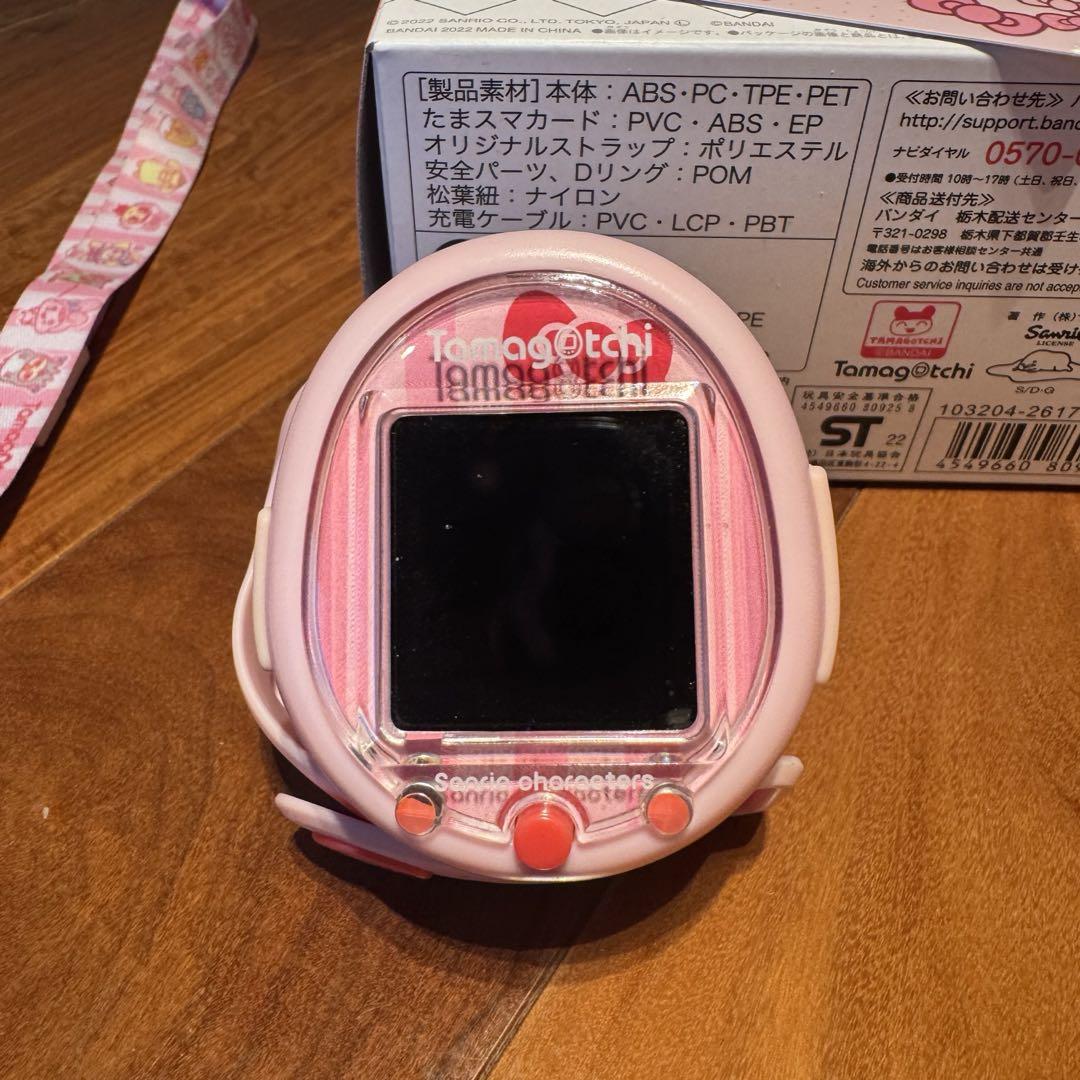 美品　たまごっち スマート　サンリオキャラクターズ　スペシャルセット
