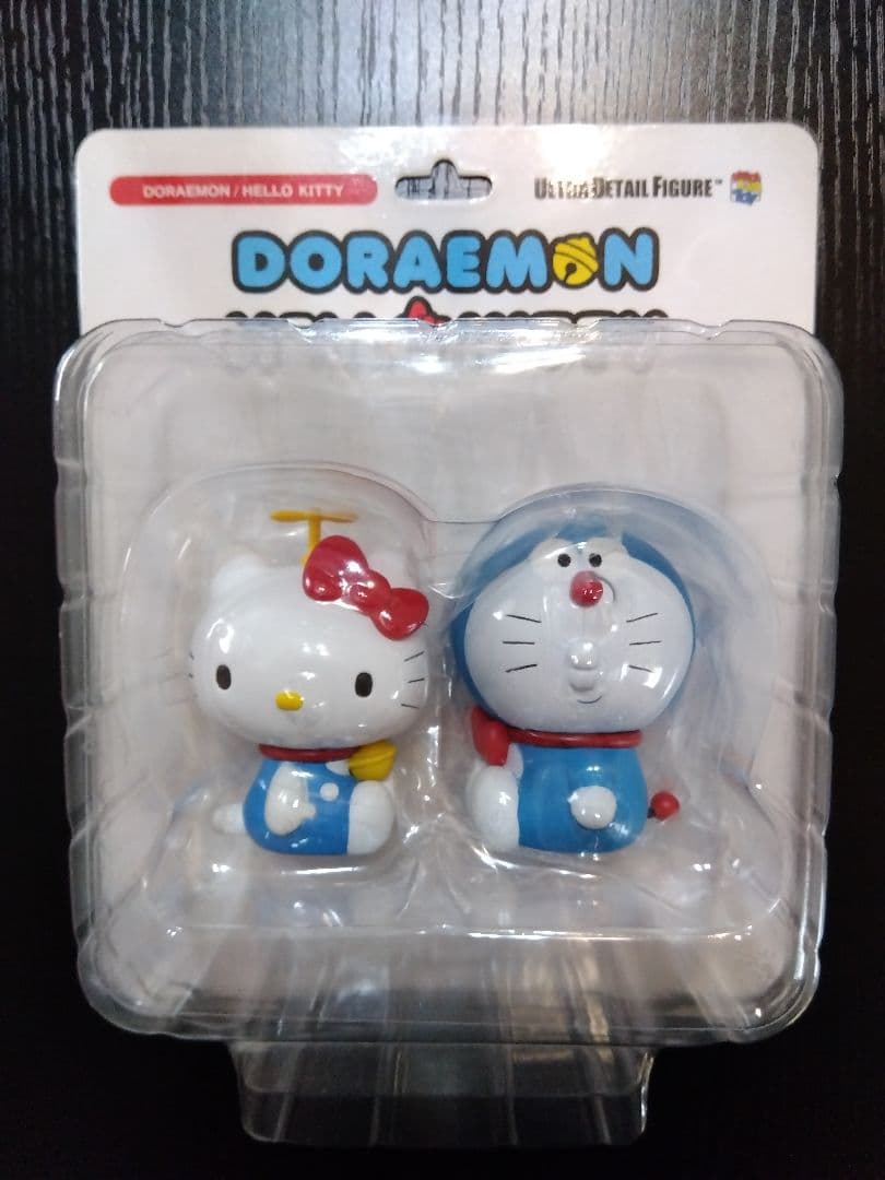UDF DORAEMON meets HELLO KITTY DORAEMONMEDICOM TOY