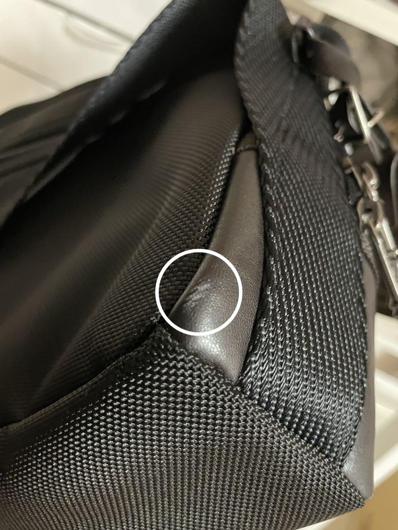 TUMI トゥミ　ショルダーバッグ ブラック