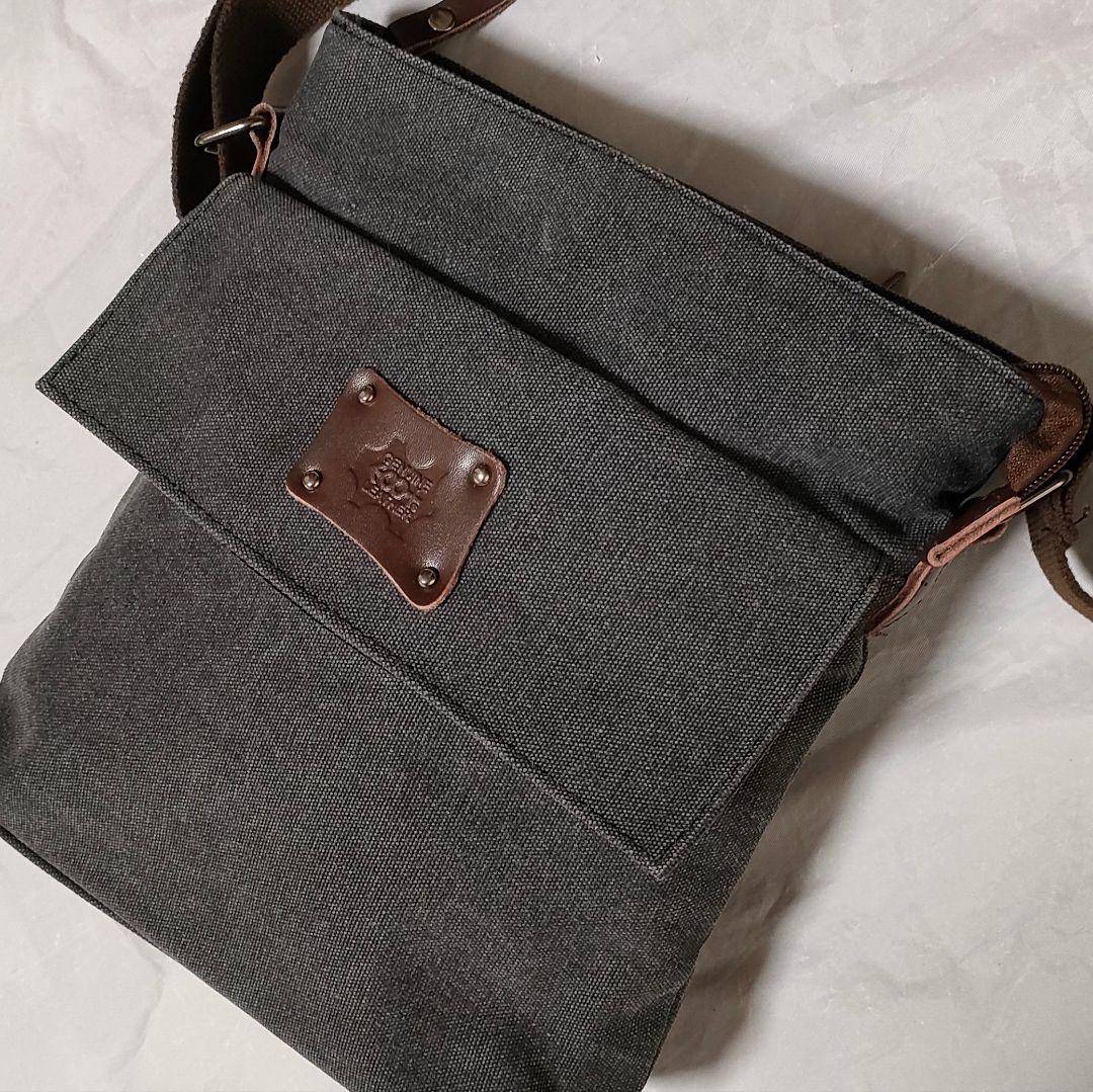 【良品】EOOプラス　ブリティッシュクラシック　帆布レザーショルダーバッグ