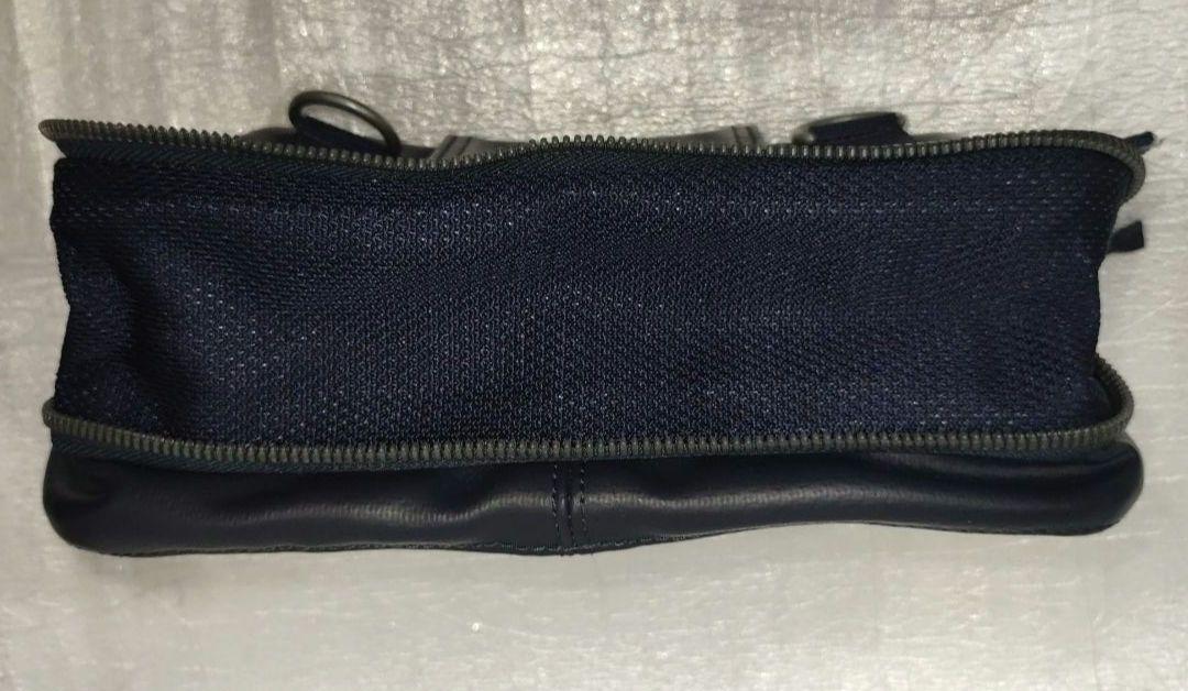 Luggage Label ボディバッグ ネイビー