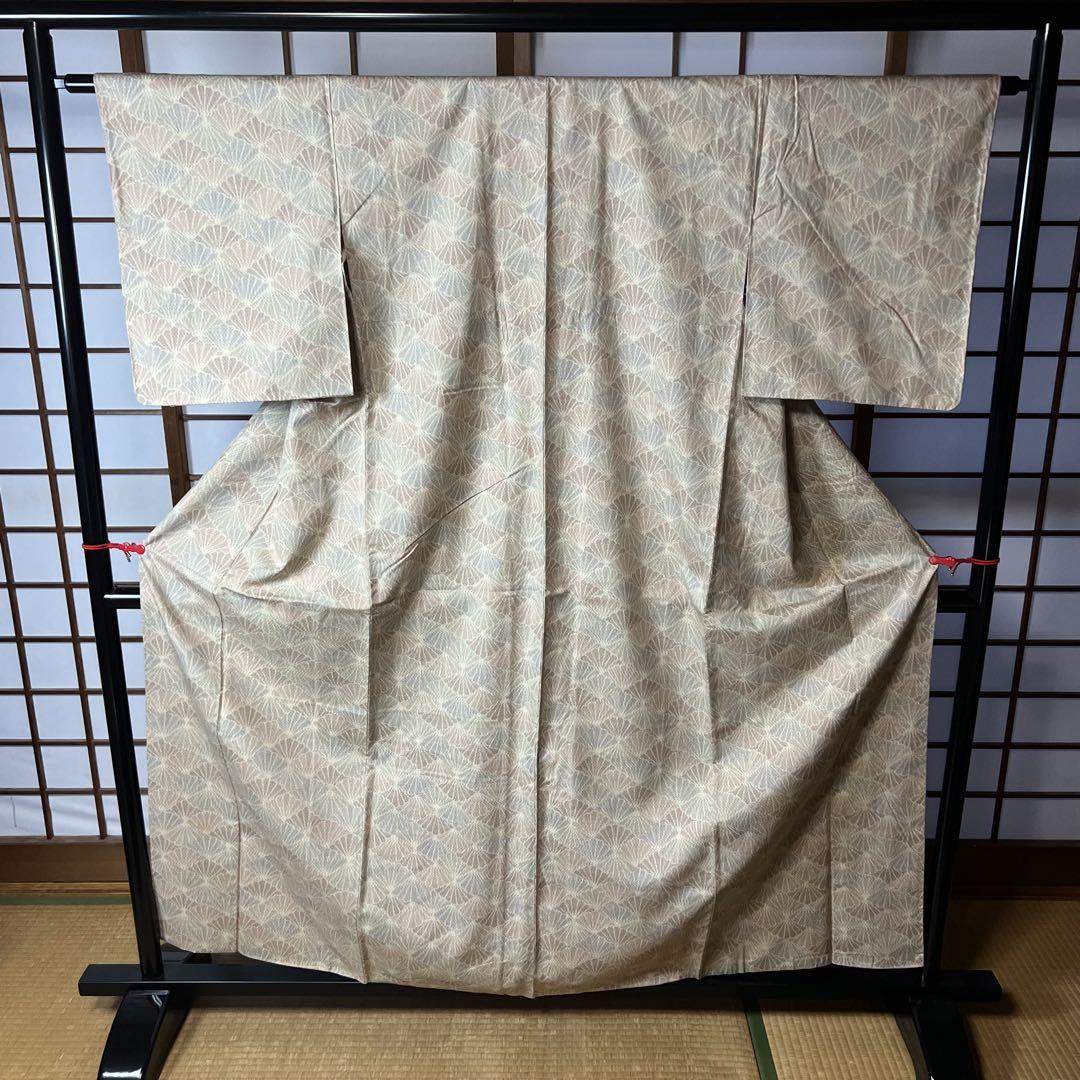 小紋 扇面文様 上品な色合い 身丈157cm K-1050