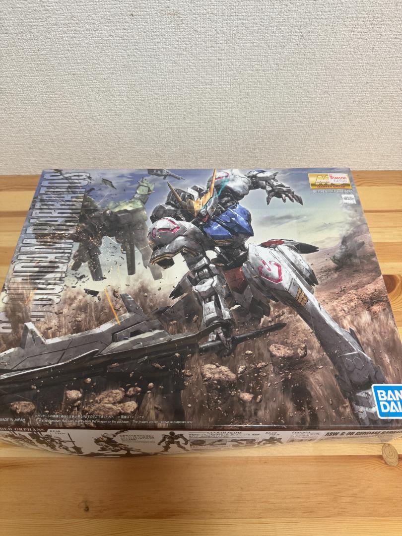 新品未開封　MG 1/100 ガンダムバルバトス