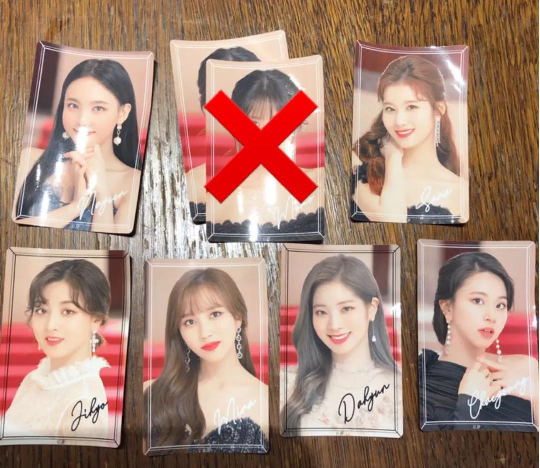 メルカリ Twice ステッカー Dreamday ナヨン モモ サナ ジヒョ ミナ アイドル 500 中古や未使用のフリマ