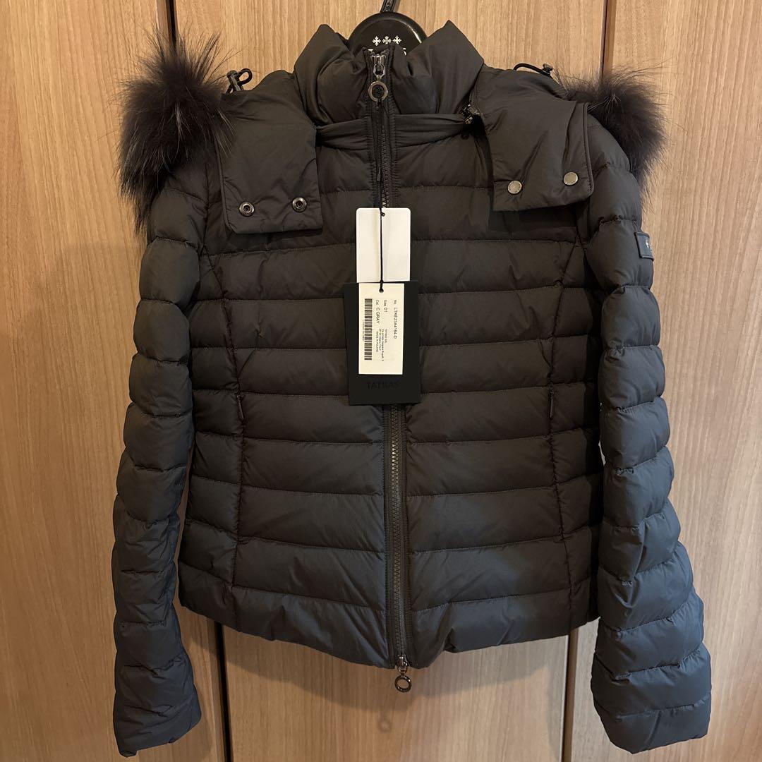 ◆TATRAS 23AW◆VARENA ダウンジャケット / Black◆ TATRAS タトラスVARENA ヴァレナブラック01 ショート丈ダウン