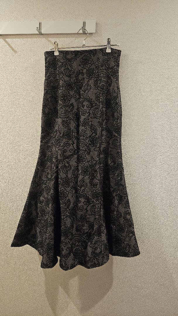 美品】ヘムフレアマーメイドスカート SNIDEL - メルカリ