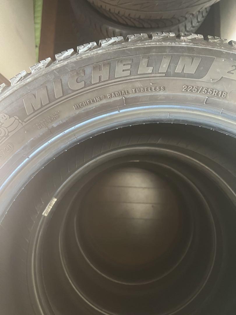 卍 225|55R18
