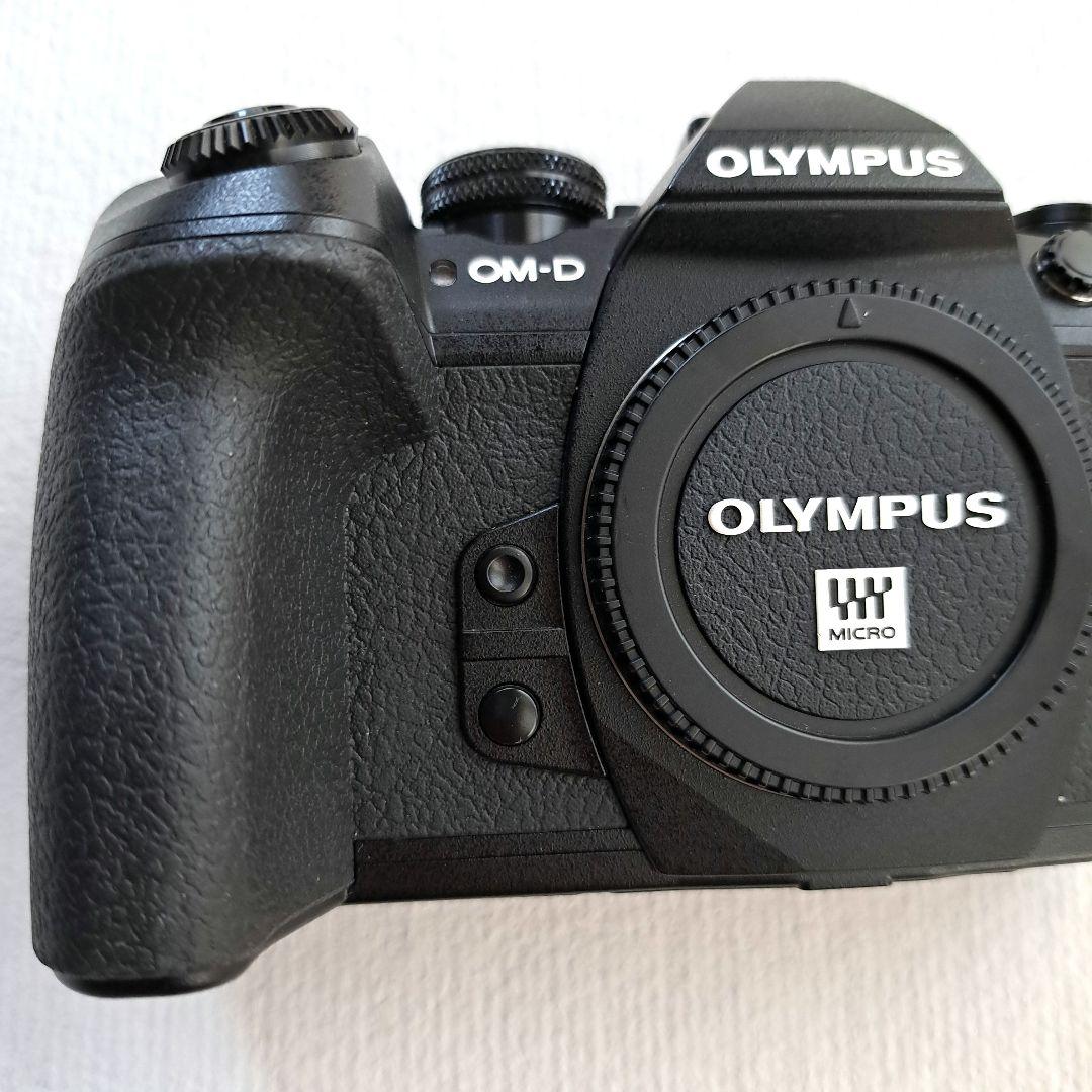 OLYMPUS OM-D E-M1 MarkⅡ