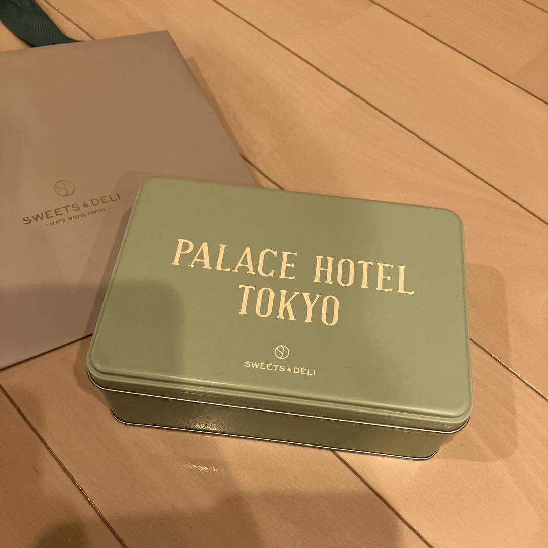 パレス東京　プティフールセック缶 -PALACE HOTEL TOKYO 紙袋付