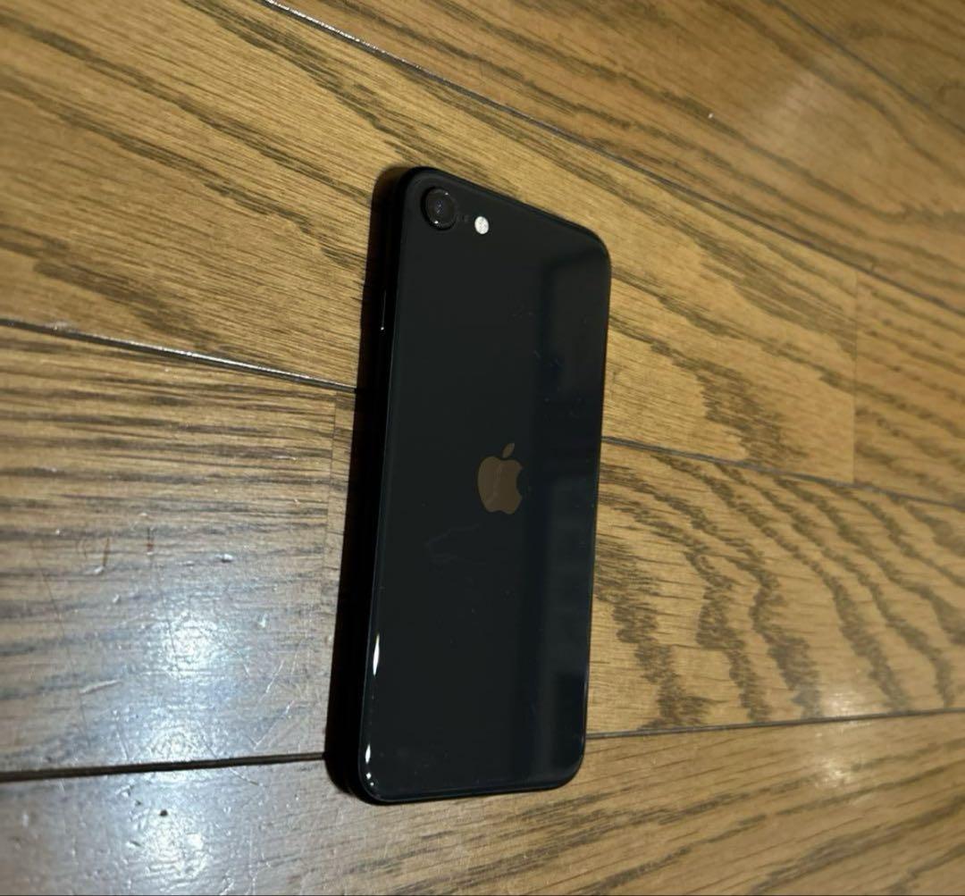 iPhone SE 第2世代 本体 カラー ブラック 128GB 78%