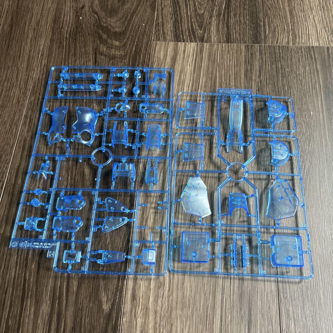 ガンダムベース限定　ガンダムマーク5 MGクリアカラー組み立て途中品ジャンク品