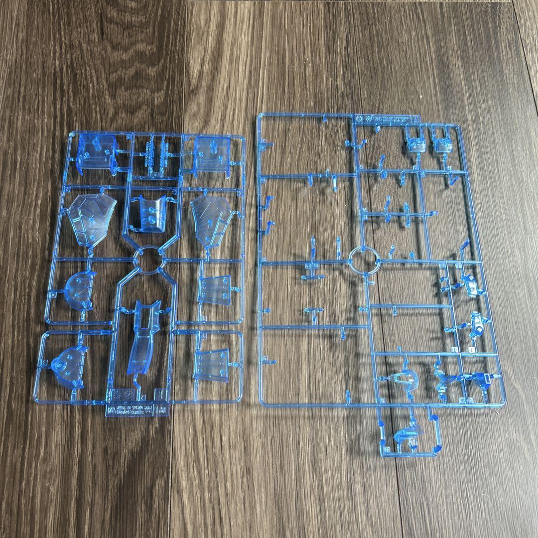 ガンダムベース限定　ガンダムマーク5 MGクリアカラー組み立て途中品ジャンク品