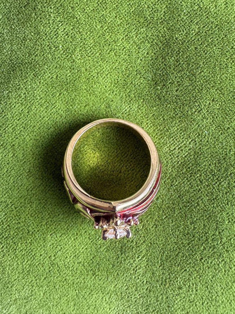 年末のプロモーション特価！ ゴールドリング・18KT HGE・赤色・ゴールドコーティング アクセサリー