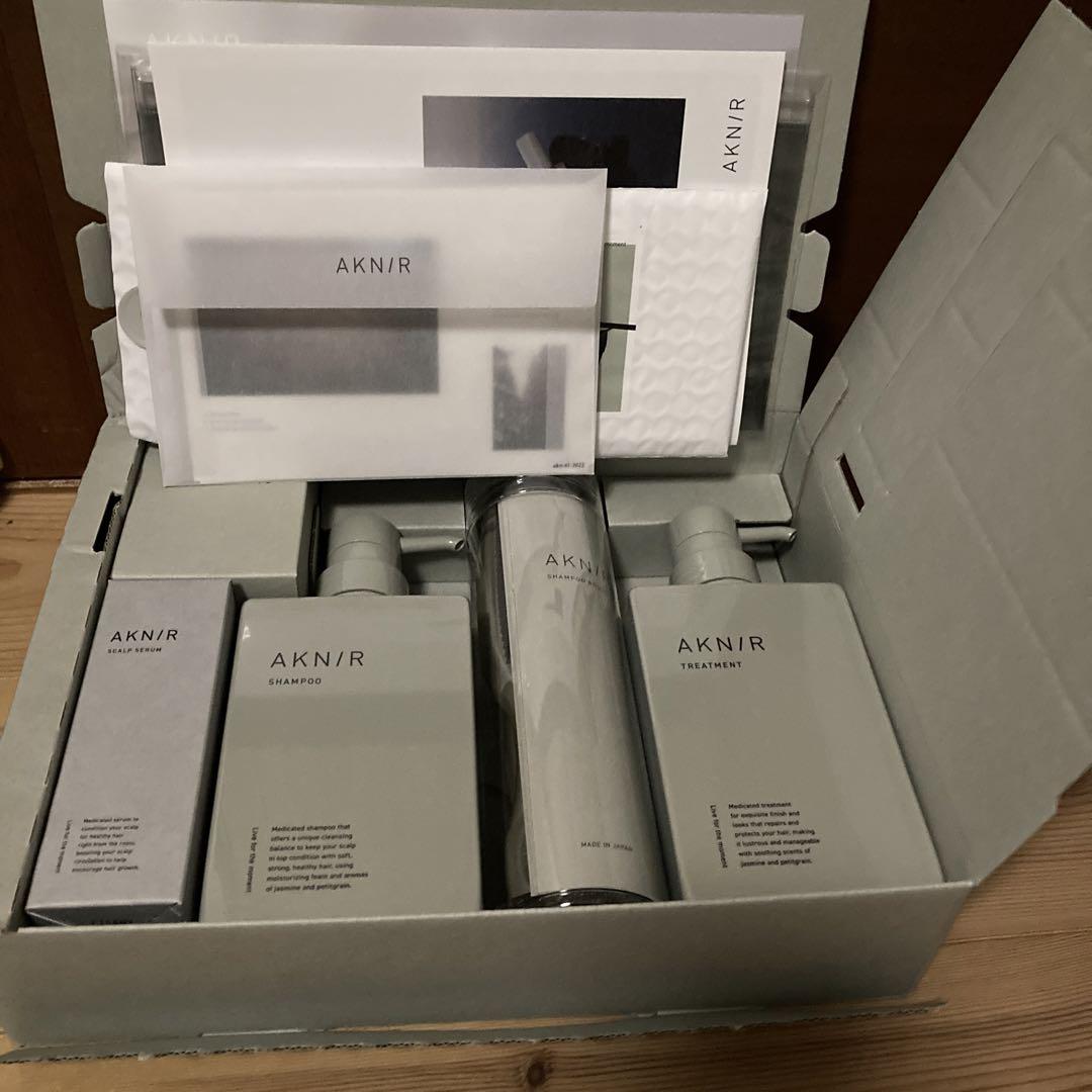 アクニー　AKNIR シャンプー　コンディショナー　ブラシ　オイル