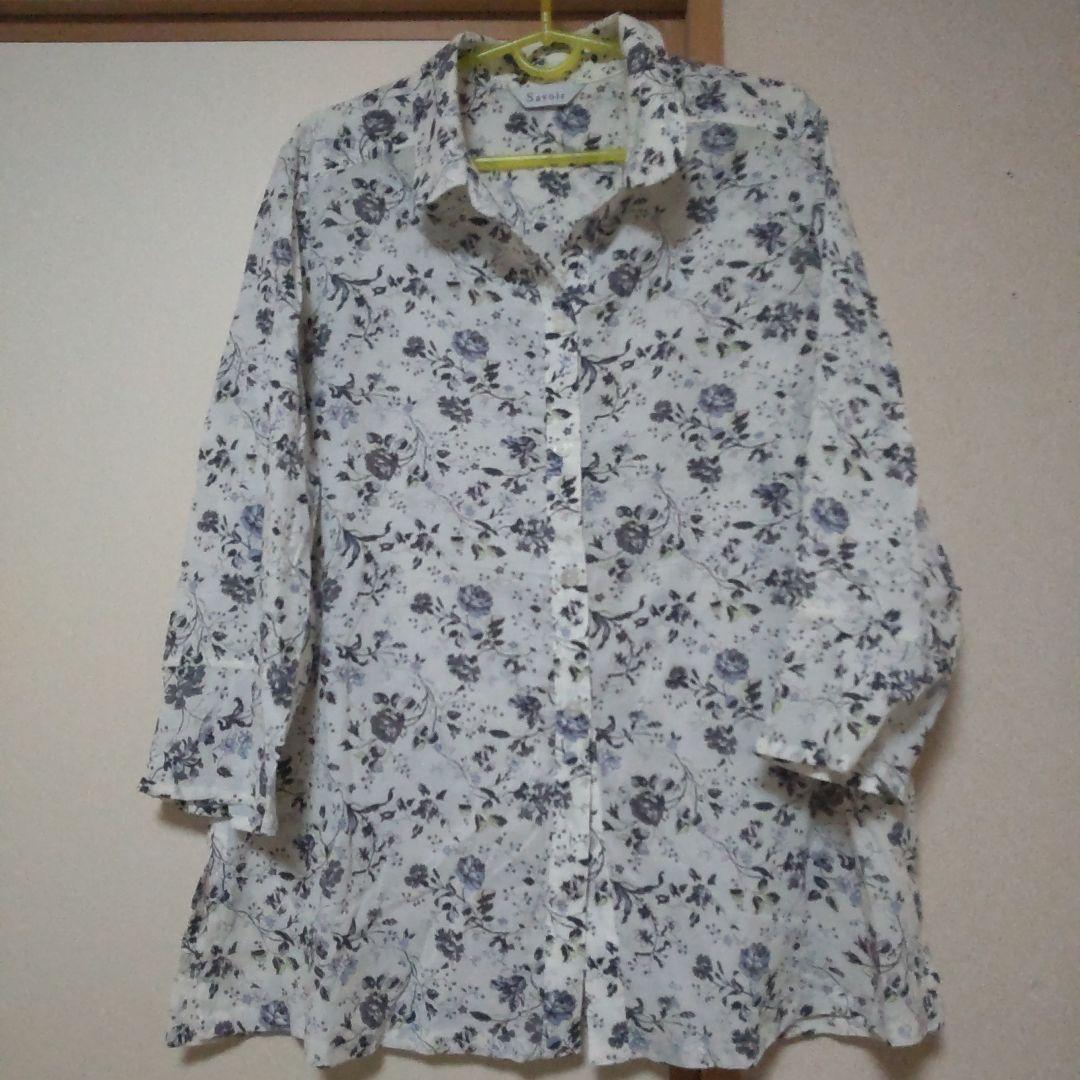 Savoir 花柄五分袖ボタンシャツ 美品♡