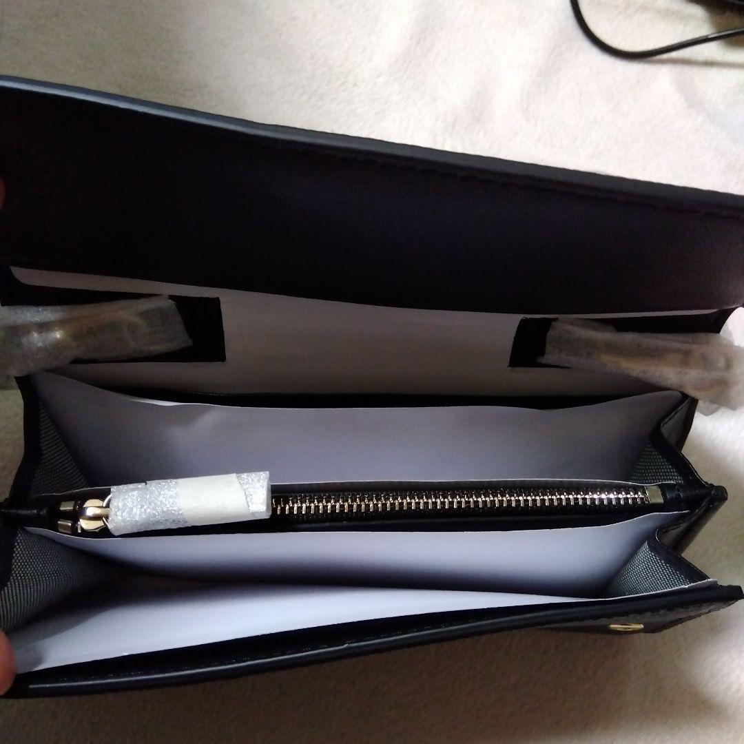 COLE HAAN 黒 レザー 長財布　ショルダー付