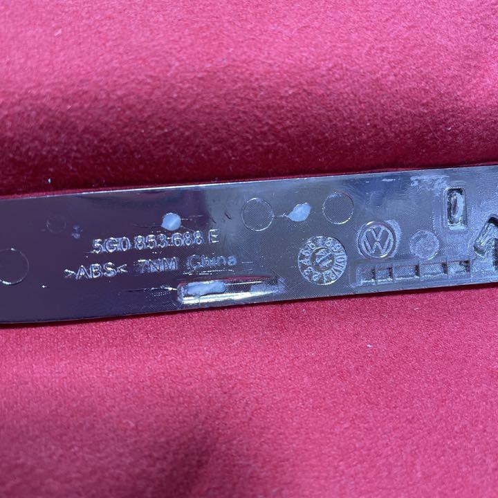 volkswagen ゴルフ　7.5ヴァリアントR サイドエンブレム
