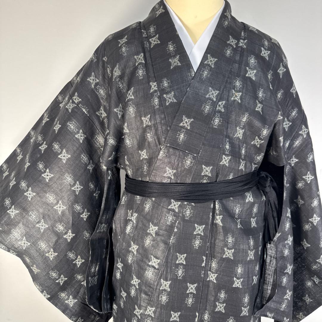 2872★艶感ある上布　本麻★黒に銭玉群星★越後上布★単衣　夏着物★