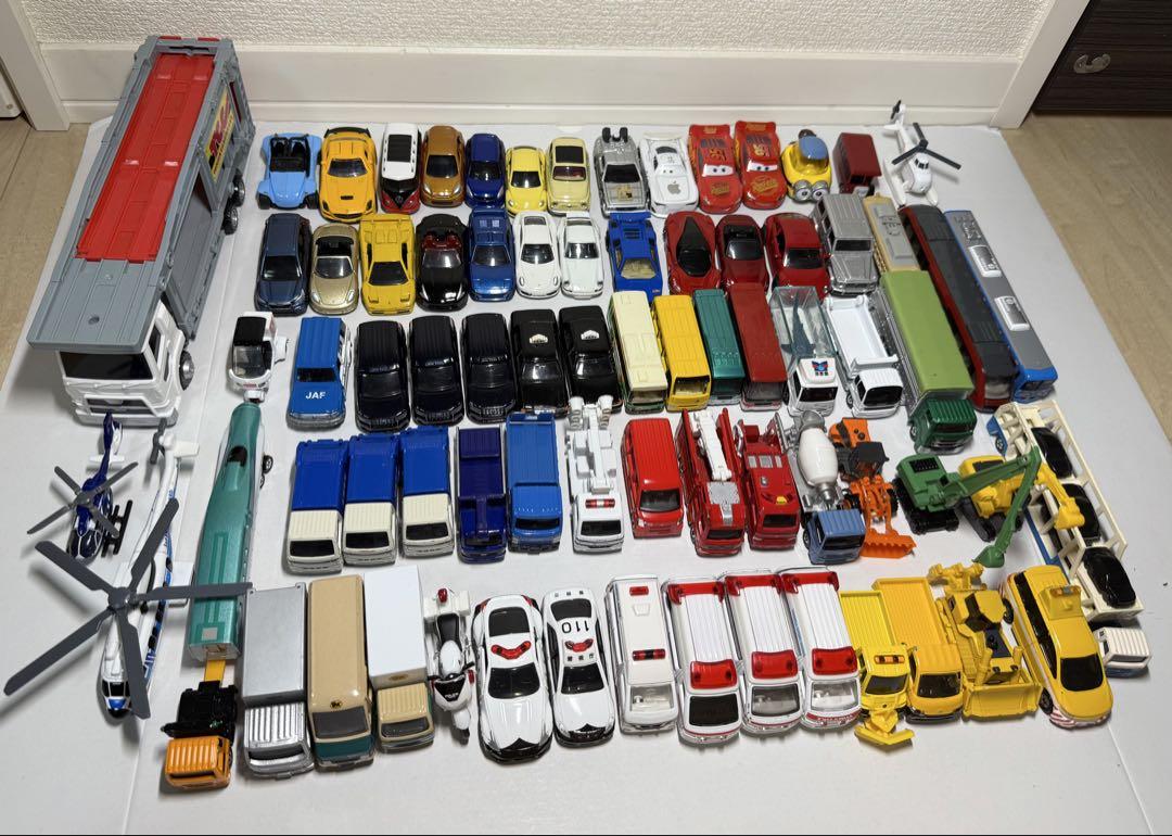 トミカ他まとめ売り75台