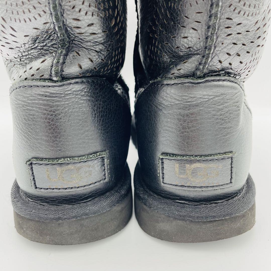 UGG アグ　レザーブーツ　ブラック　パンチング　1873