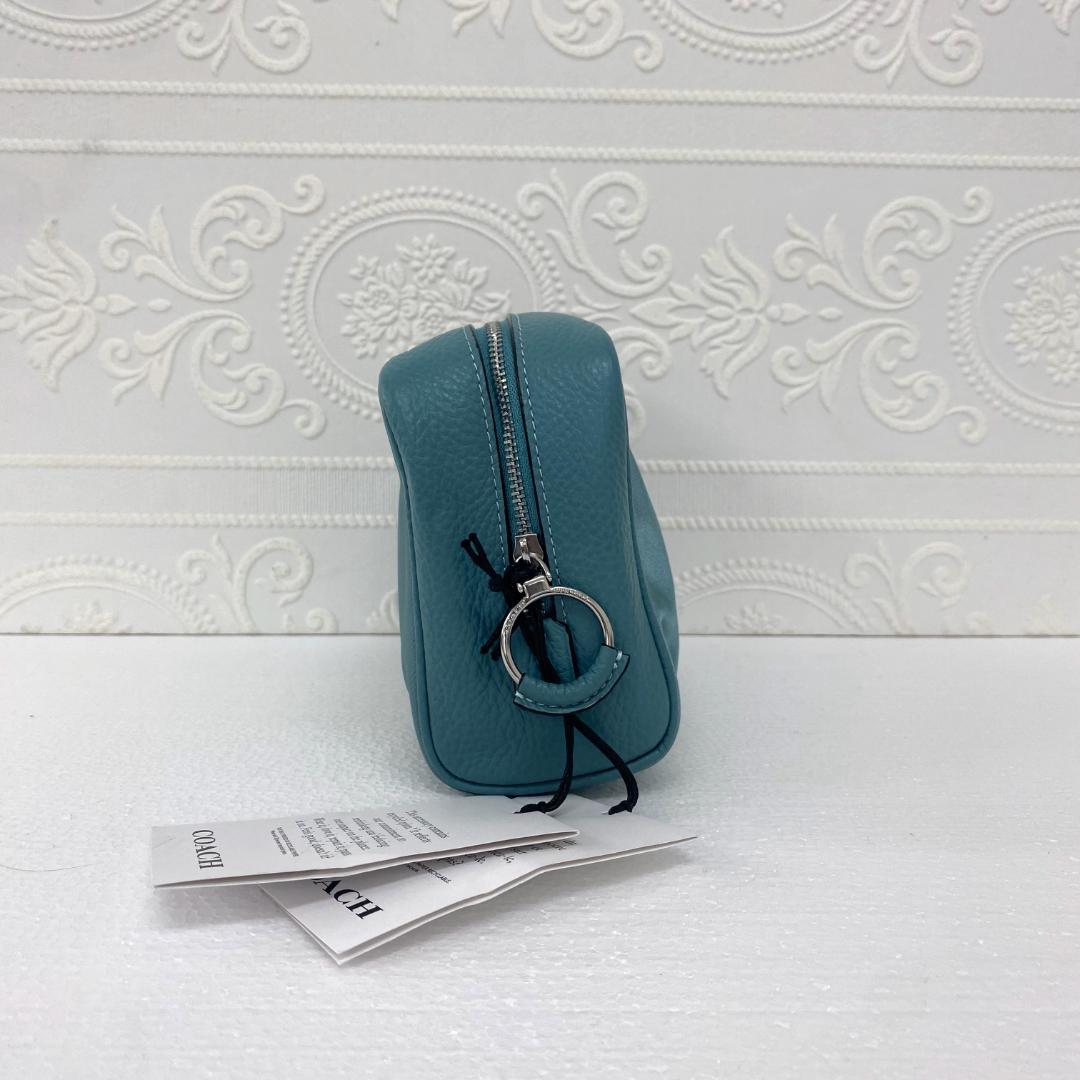 新品未使用/正規品】COACH ターコイズ ポーチ C9956 SV/FQ