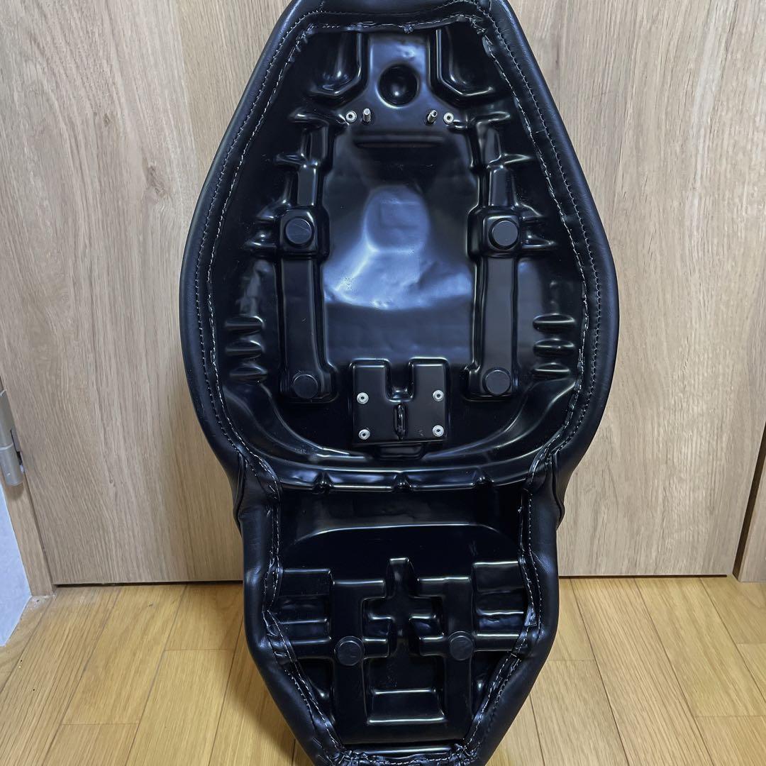 CT125 カーキ