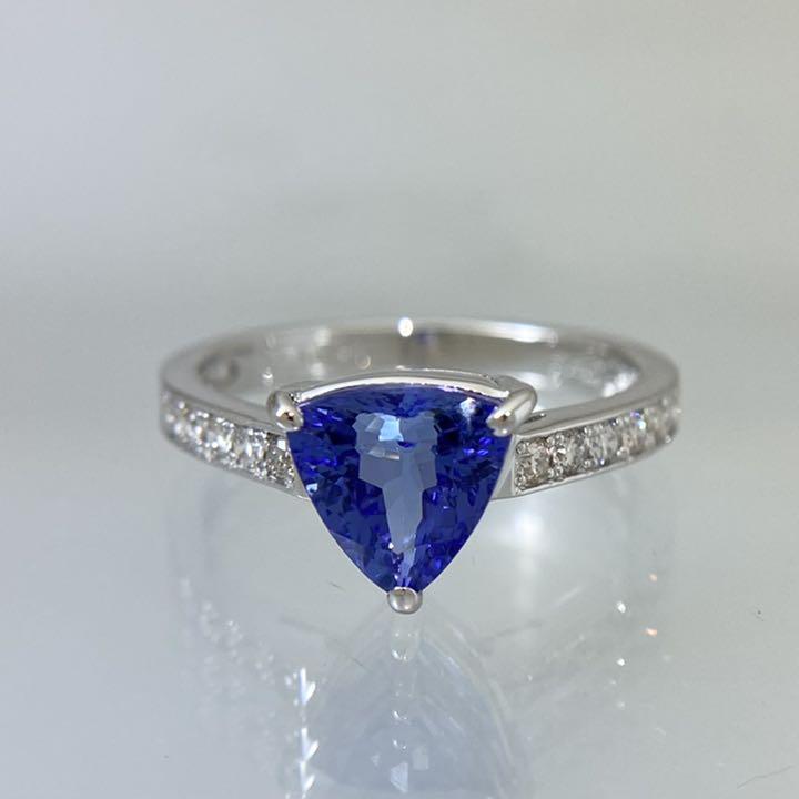 お得再入荷 新品 タンザナイト ダイヤ リング 1.52ct Pt950 mnwAM-m82018161334 HOT新作
