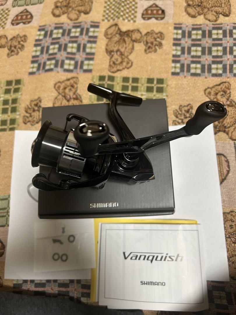 美品 シマノ23ヴァンキッシュC3000SDHHG