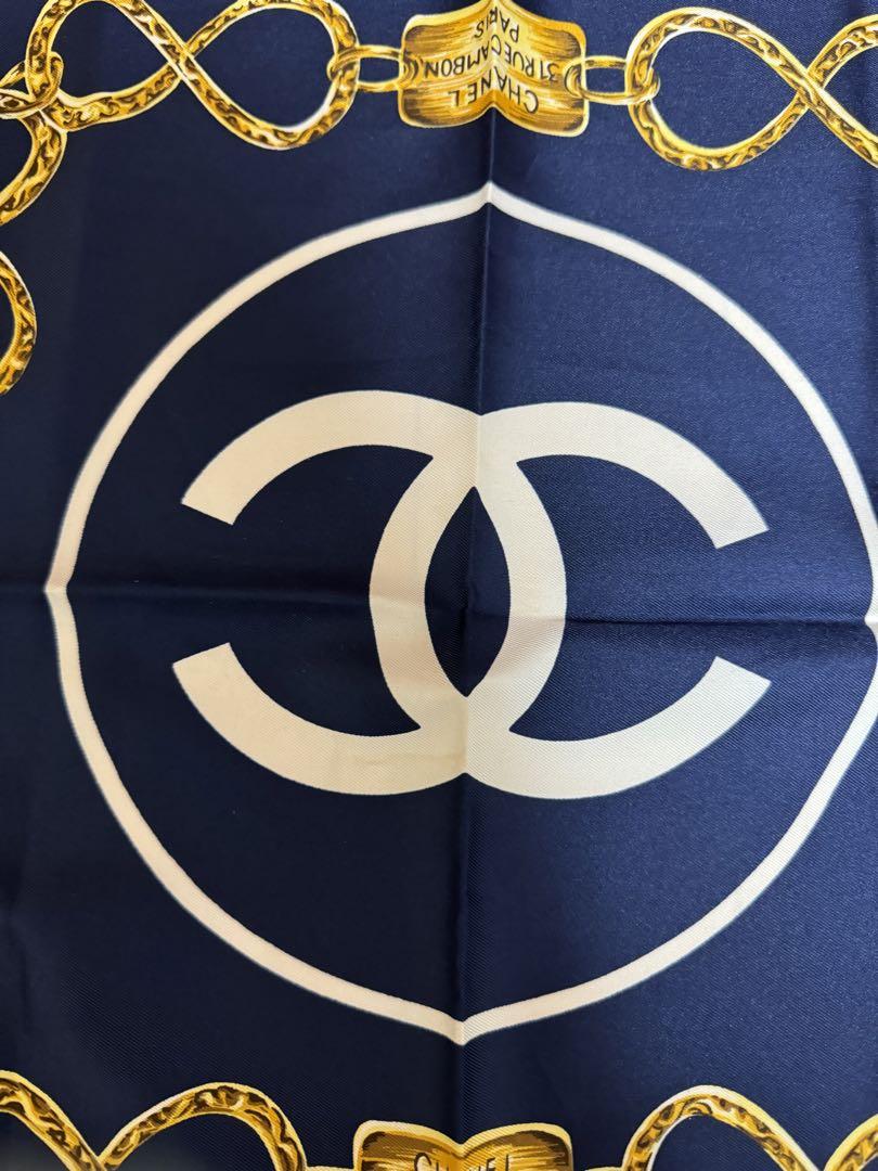 ヴィンテージ デカロゴ CHANEL スカーフ - 小物安い