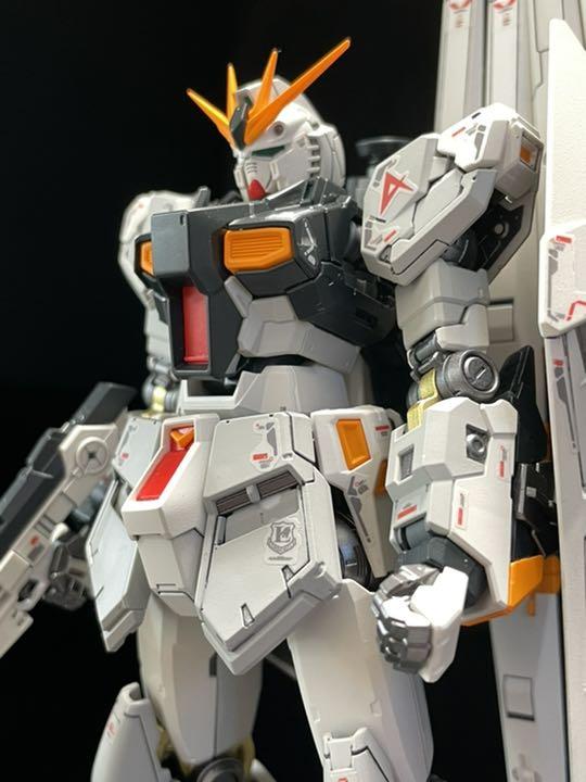 RG 1/144 νガンダム 塗装済 完成品