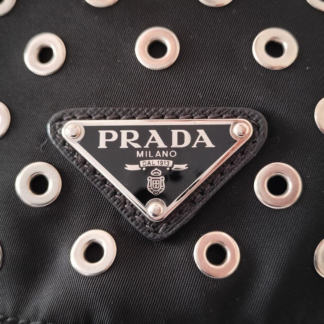 PRADAプラダ 希少 ハトメ リュック ギャランティーカード有