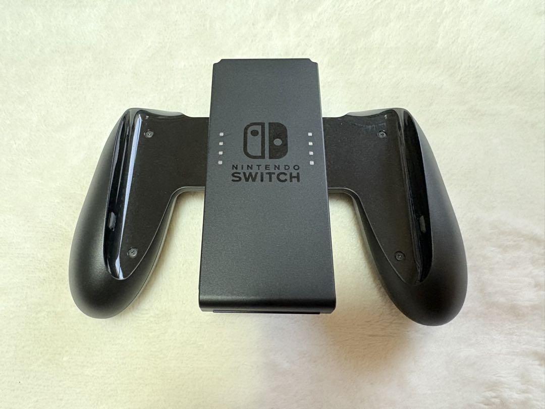 ★美品★　ニンテンドースイッチ　本体　Nintendo Switch 青　赤