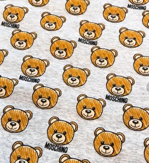 MOSCHINO モスキーノ フットマフ おくるみ