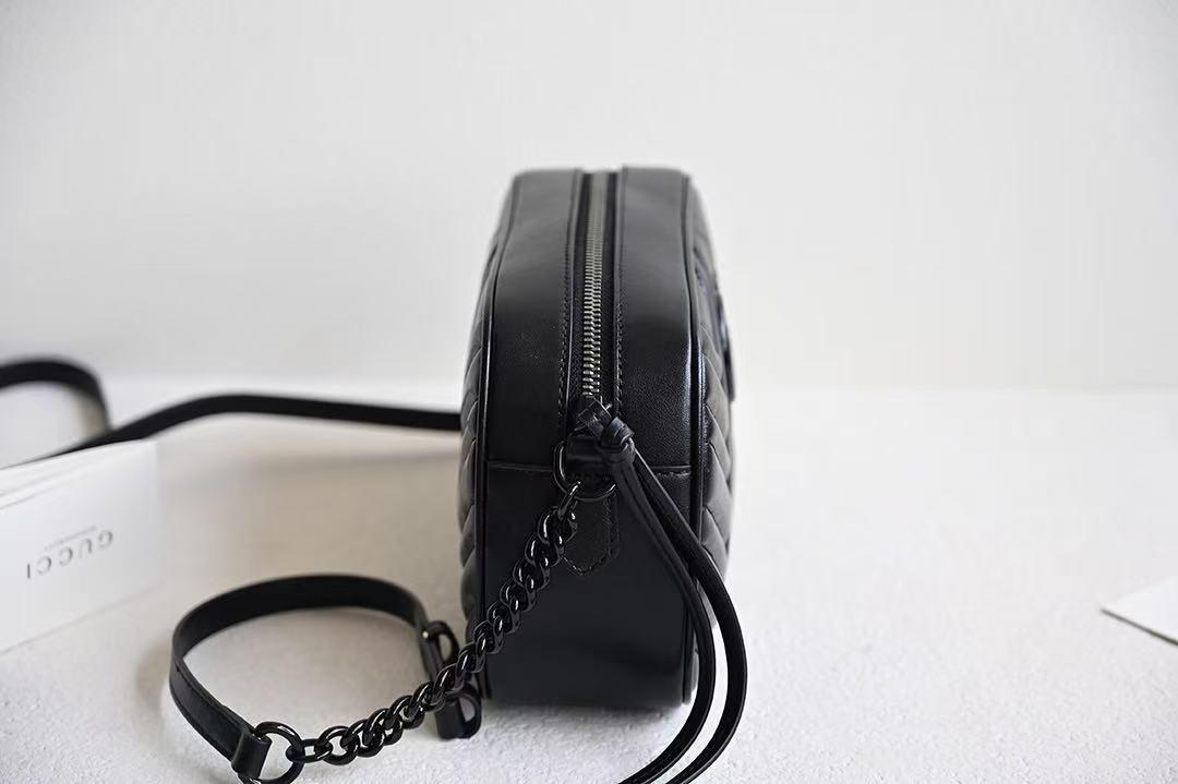 ショルダーバッグ 黒