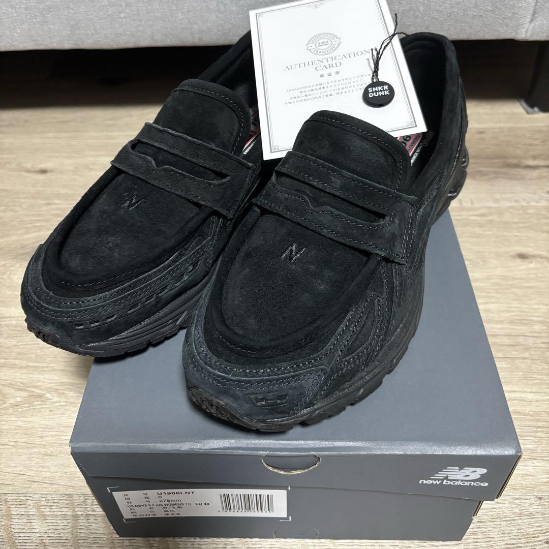 靴 New Balance U1906L Black Suede
