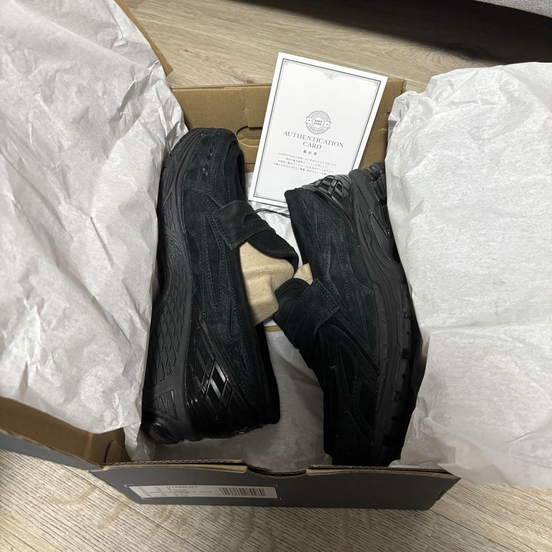 靴 New Balance U1906L Black Suede
