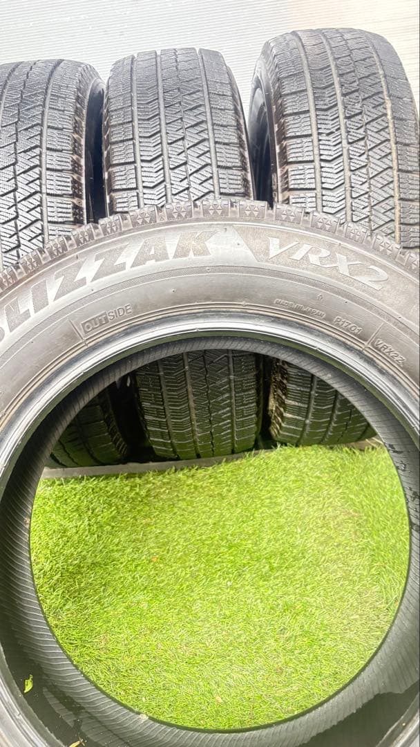 175/65R15 84Q BRIDGESTONE BLIZZAK VRX2 175/65R15 84Q BRIDGESTONE BLIZZAK VRX2