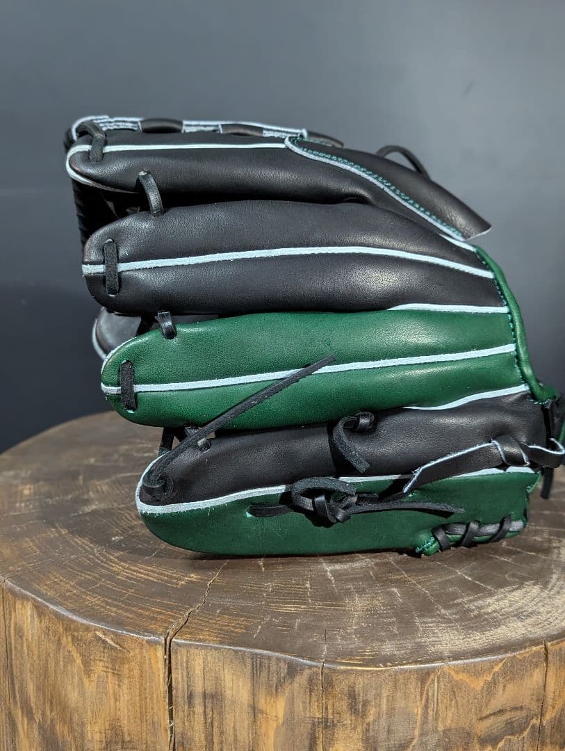 グリーン レザー製