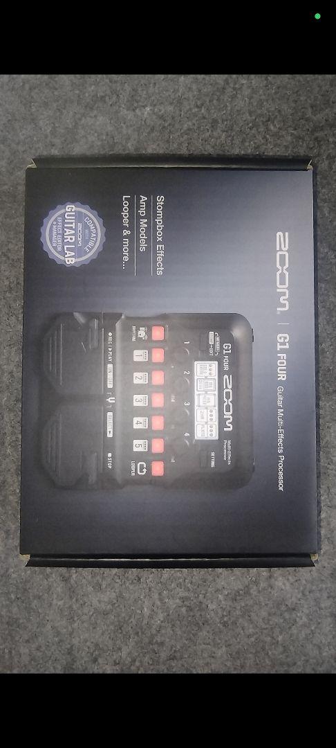 ZOOM G1 FOUR ギター　マルチエフェクトプロセッサー