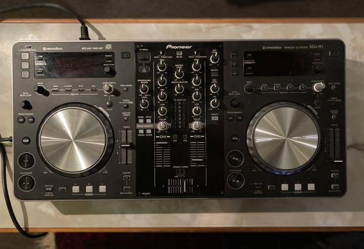 Pioneer XDJ-R1 ターンテーブル・パイオニア(美品です)