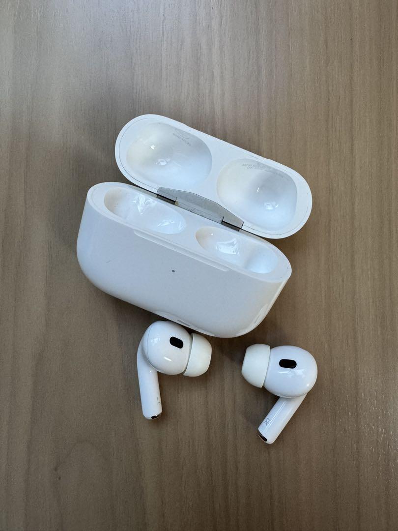 美品 Apple AirPods Pro 第2世代 本体 MQD83J/A