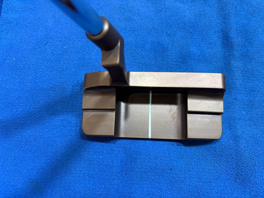 ベティナルディ BETTINARDI QUEEN B #8 パター 34インチ ベティナルディ BETTINARDI QUEEN B #8 パター 34インチ