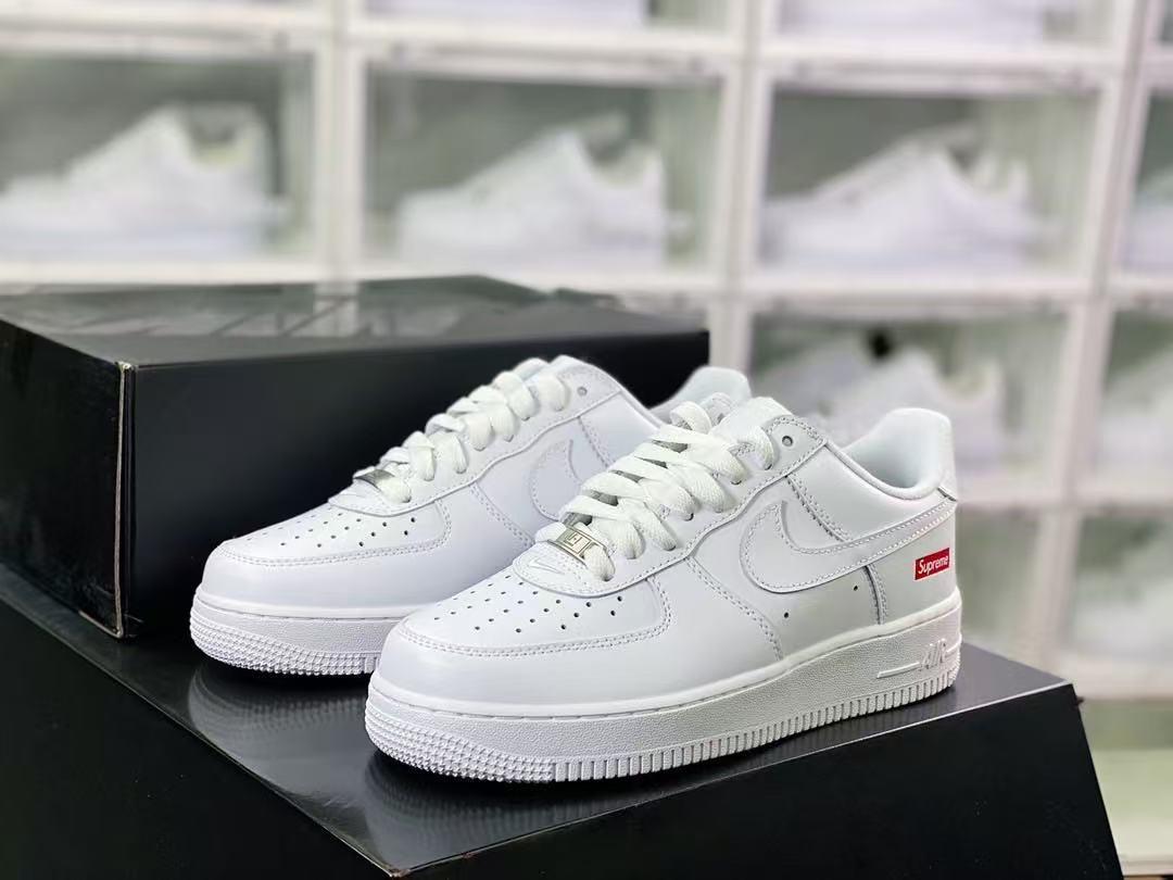 Nike Air Force 1 Supreme ホワイト26.5cm