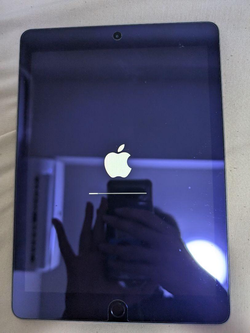 iPad 第6世代 128GB WiFiモデル スペースグレー