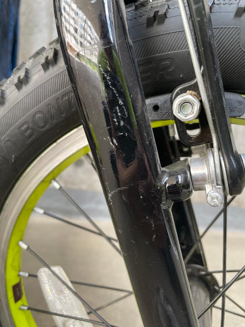 TREK トレック 16インチ 子供用 身長99-117cm 補助輪付 手渡し